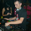 Lak in session